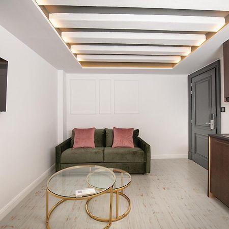 Kantoni Luxury Suites Corfu  Exterior photo