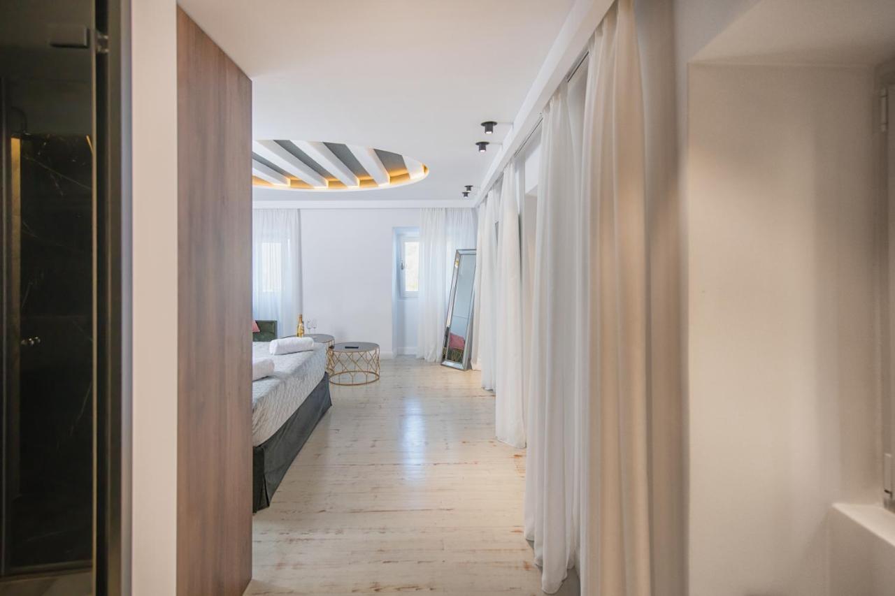 Kantoni Luxury Suites Corfu  Exterior photo